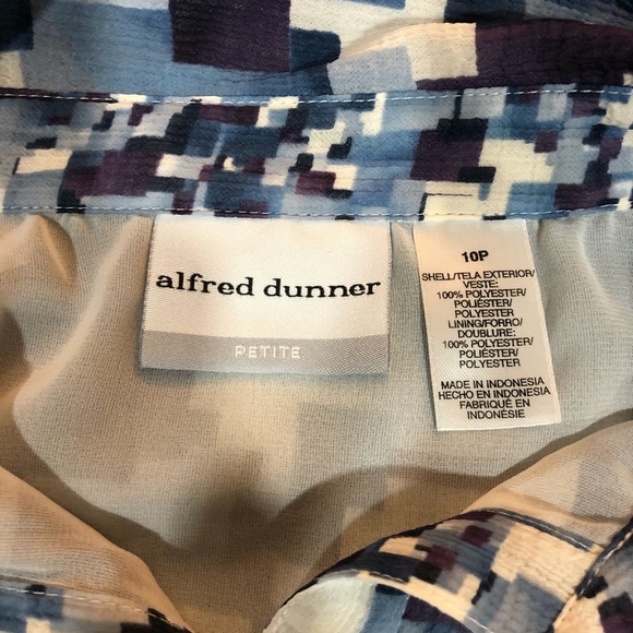 *ALFRED DUNNER* Petite Blue Pattern Button Down Size 10P - Picture 6 of 6